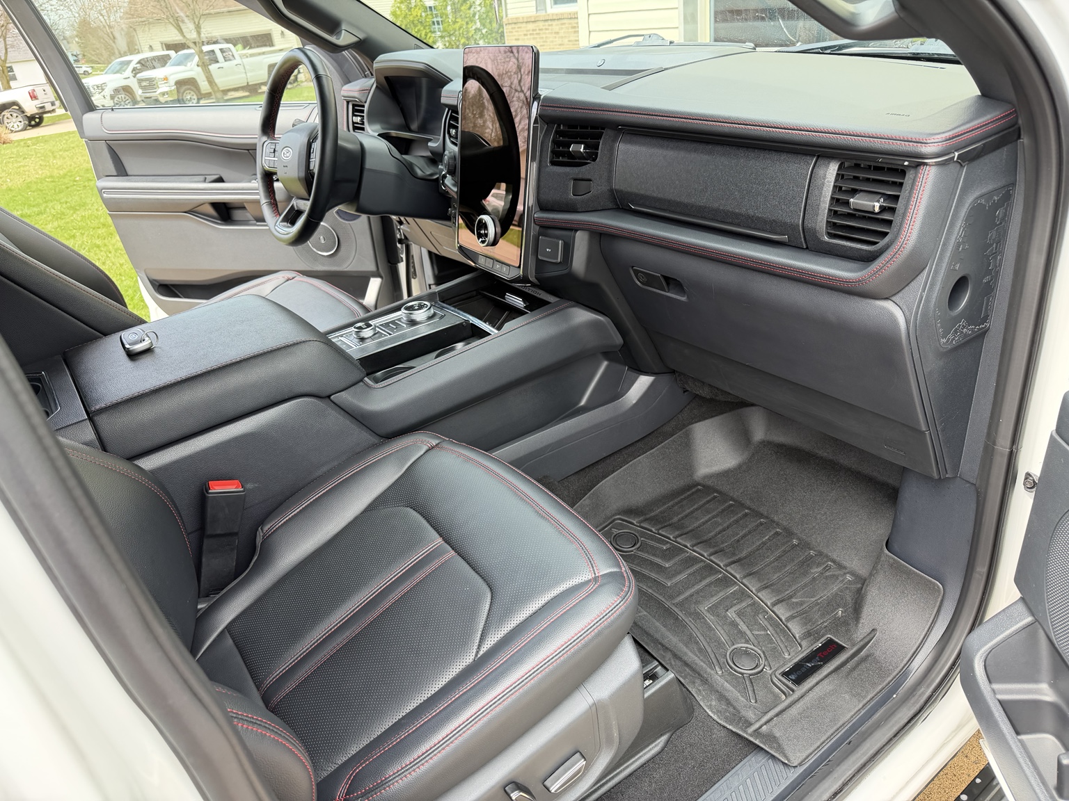 Ford Expedition passenger area after interior detailing